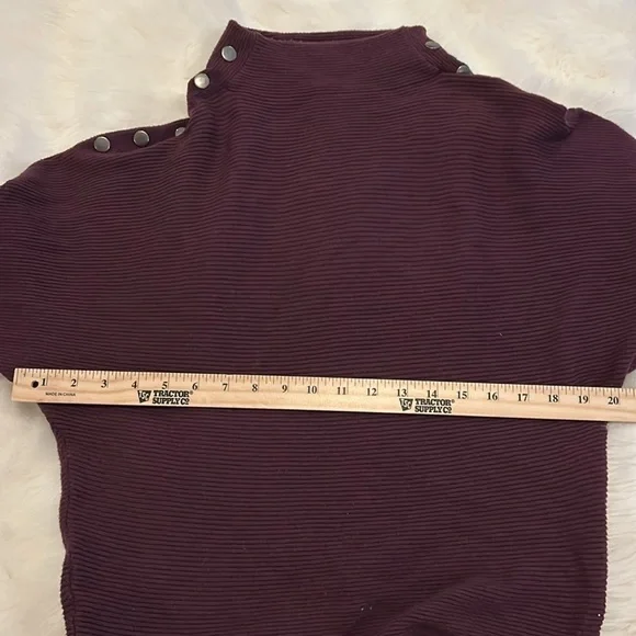 Premise shoulder button detail sweater - Picture 6 of 7